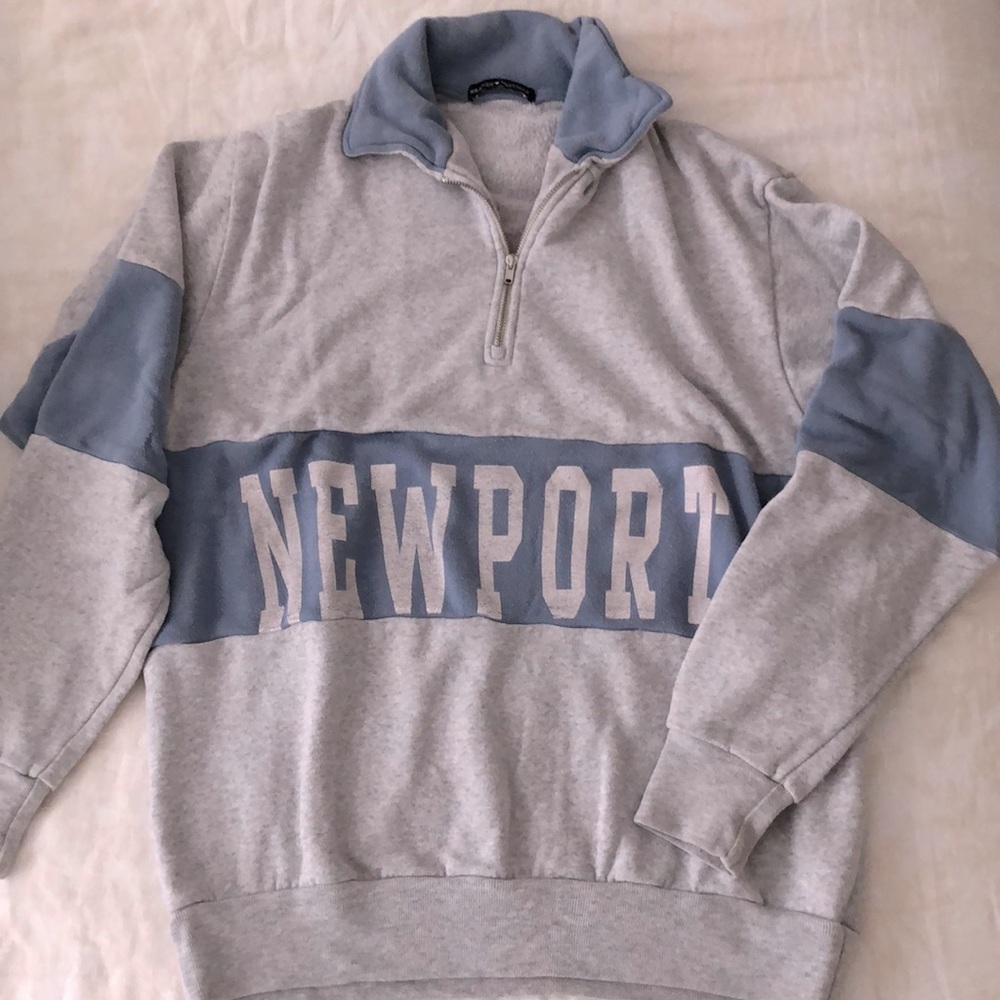Brandy Melville Sweatshirt
